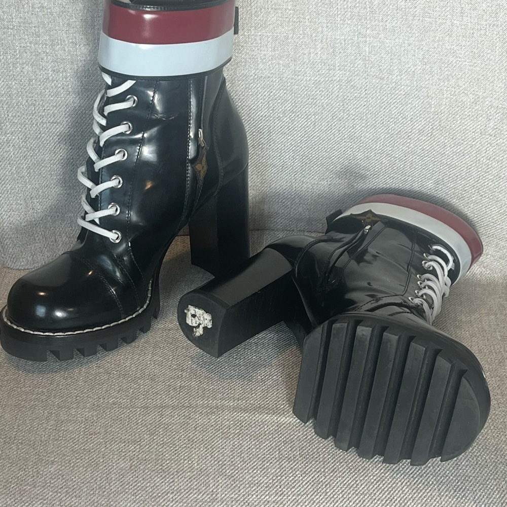 Louis Vuitton Star Trail Black Ankle Combat Boots - Picture 8 of 9